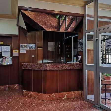 Hotel Residencial Continental 安道尔城 外观 照片
