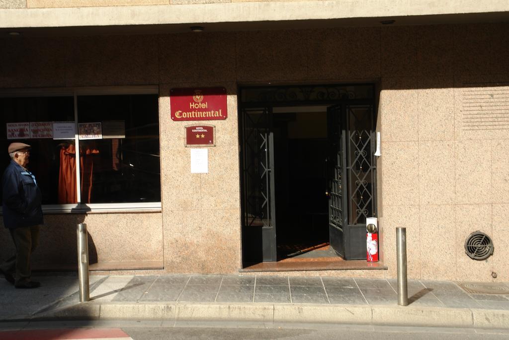 Hotel Residencial Continental 安道尔城 外观 照片